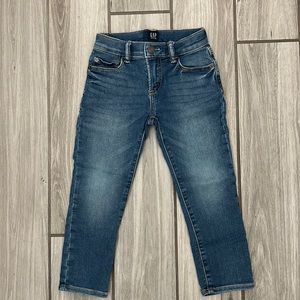 Gap Kids stretch slim jeans size 5